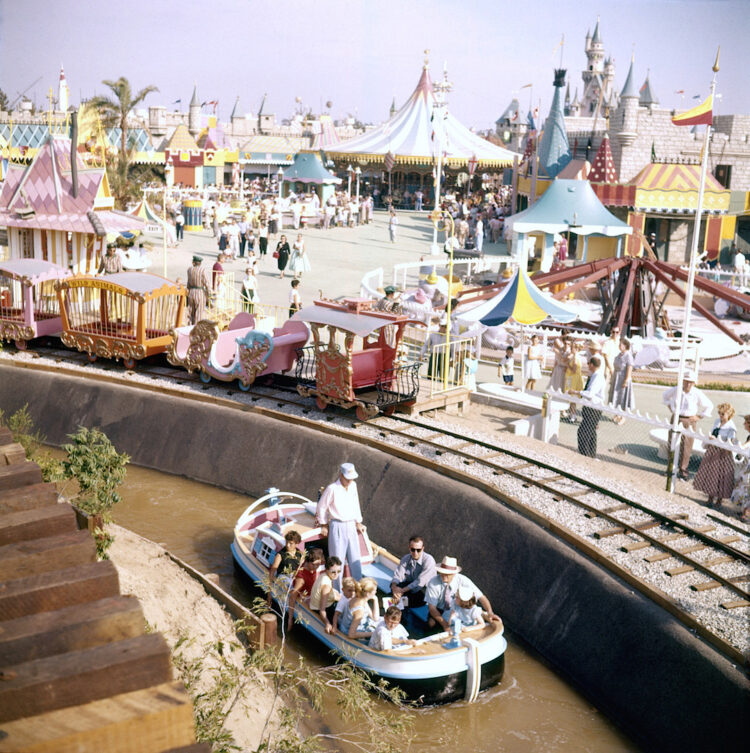 Disneyland , 1955