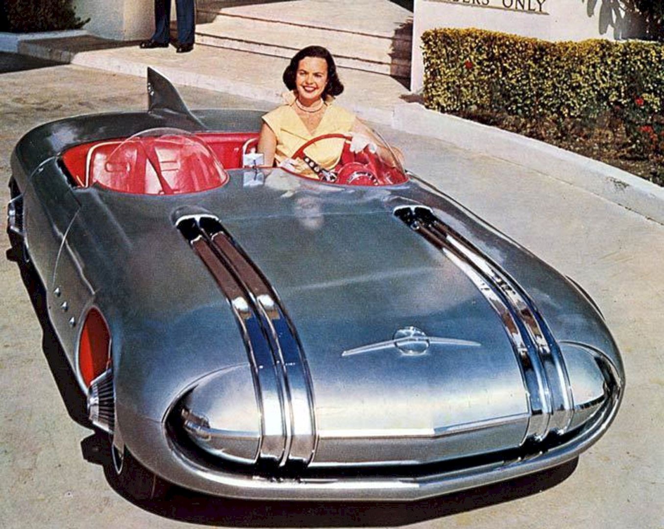 The Pontiac Club de Mer, 1956.