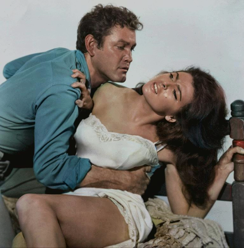 Tina Louise and Earl Holliman in The Trap (1959)