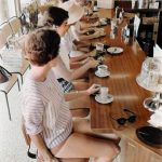 Legs-at-a-coffee-shop (1)